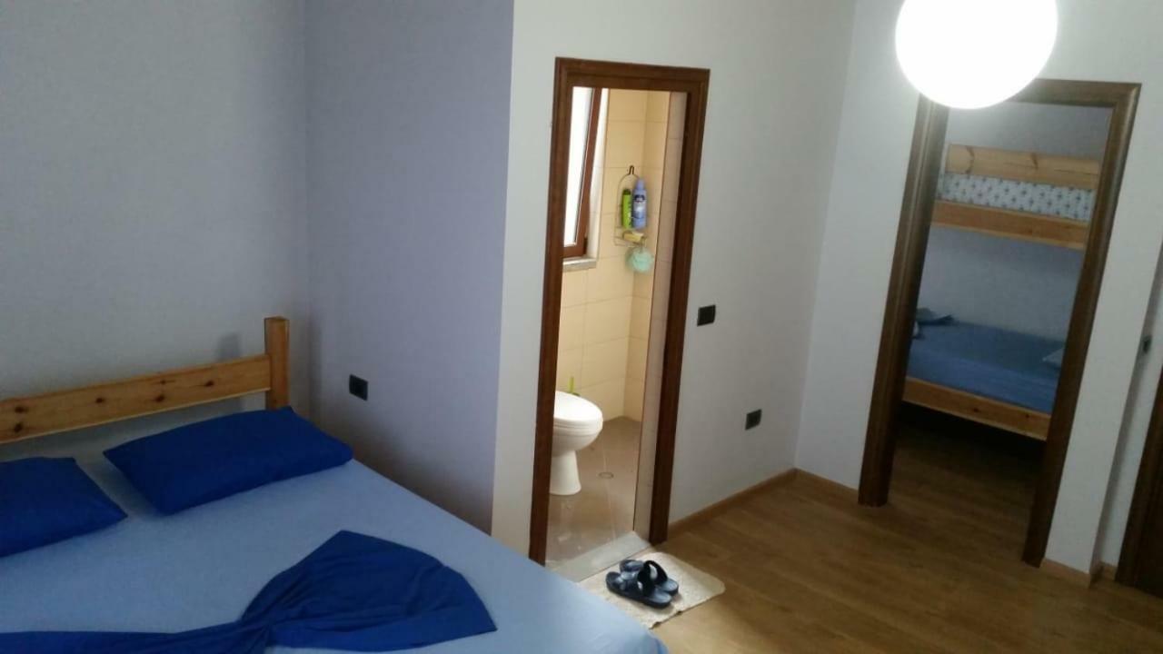 Hôtel Bujtina E Tomorrit à Ujanik Extérieur photo