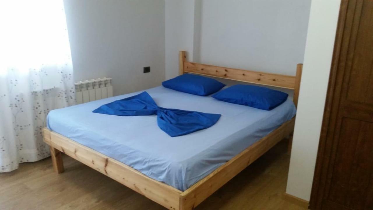 Hôtel Bujtina E Tomorrit à Ujanik Extérieur photo