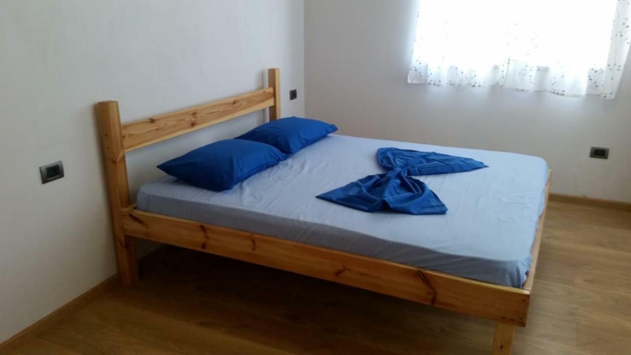 Hôtel Bujtina E Tomorrit à Ujanik Extérieur photo